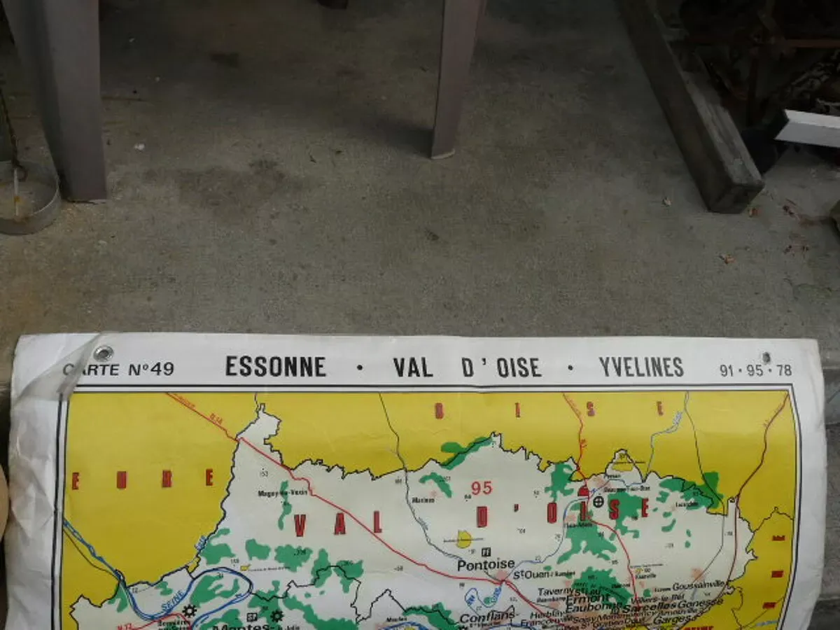 Illustration numéro 5 du produit Affiche scolaire N°49  Hatier 1969 Paris et banlieue