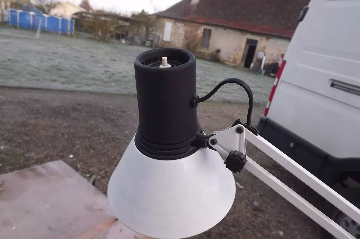 Illustration numéro 5 du produit Lampe de Bureau industrielle Metal