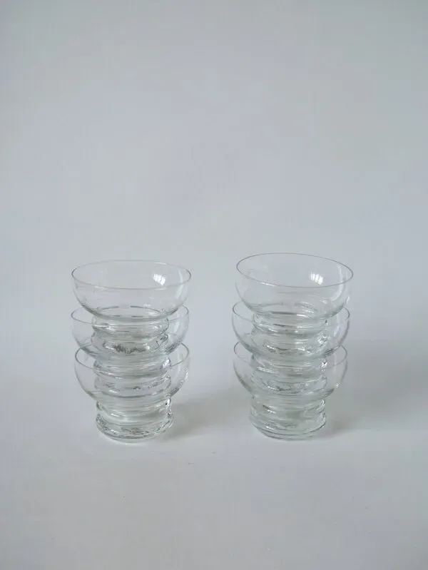 Illustration numéro 5 du produit Lot de 6 coupes à champagne en cristal gravé 1960