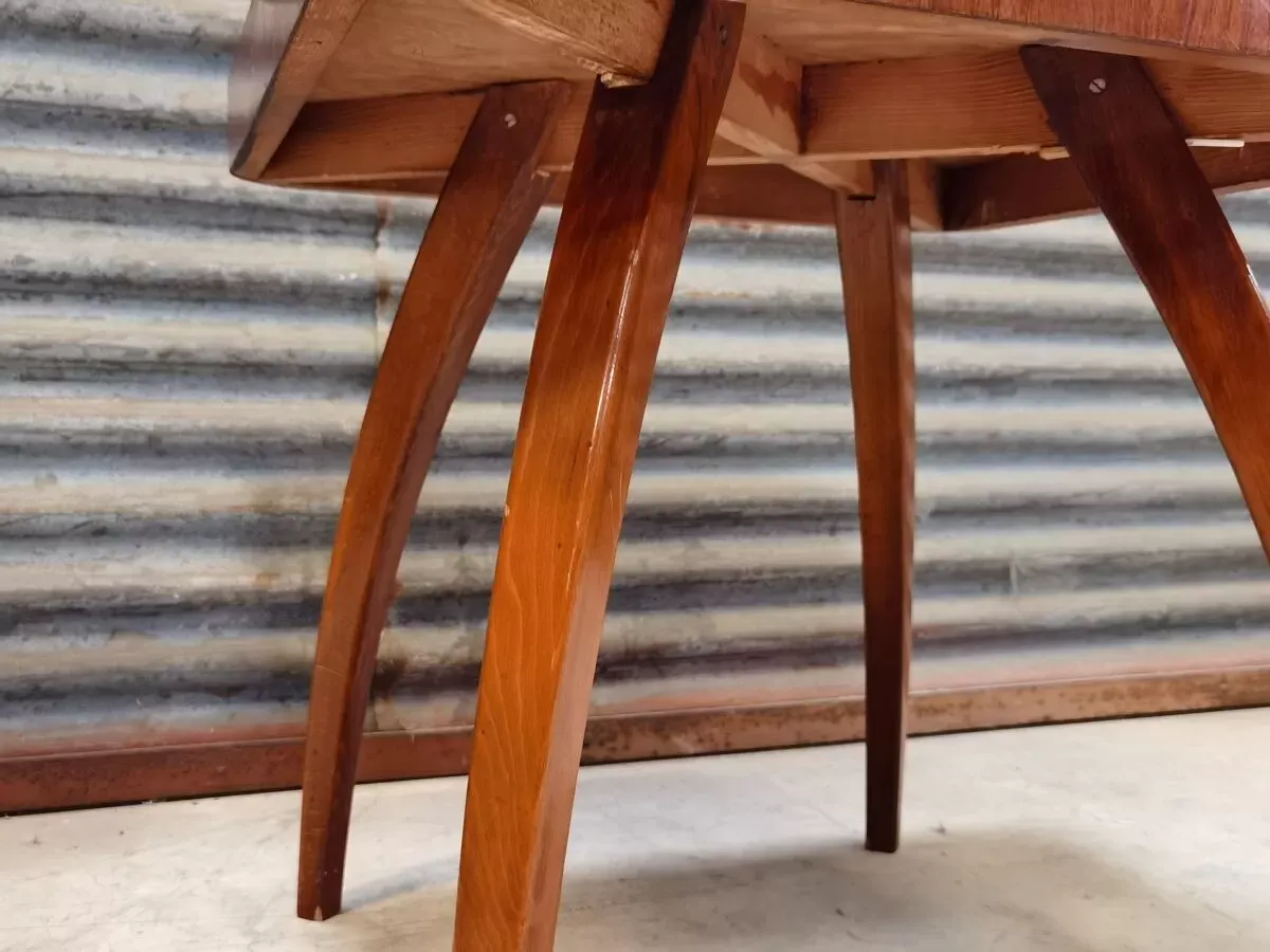 Illustration numéro 5 du produit Table H 259 Spider Jindřich Halabala pour Up Zavody