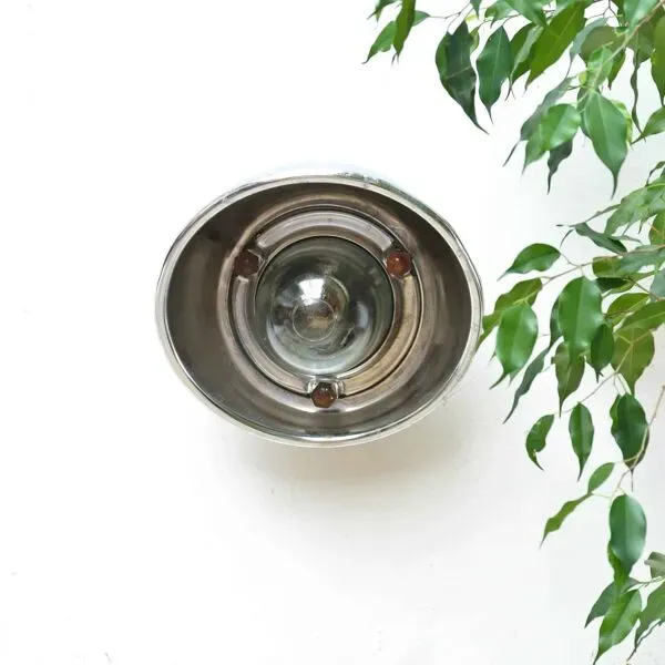 Illustration numéro 5 du produit Applique en acier chromé