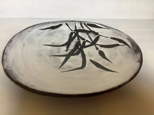 Illustration numéro 5 du produit Grand vide poche céramique signée