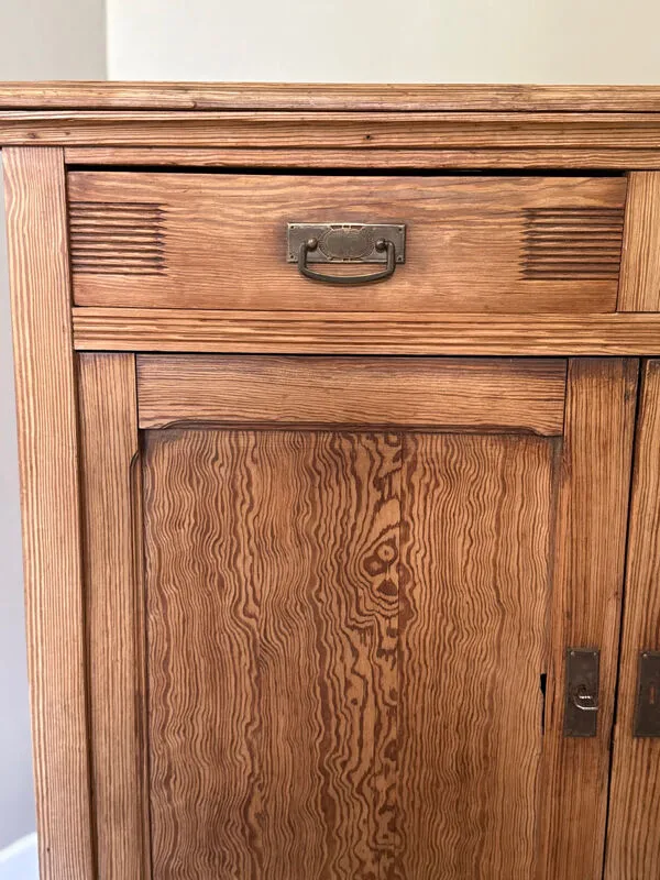 Illustration numéro 5 du produit Buffet parisien