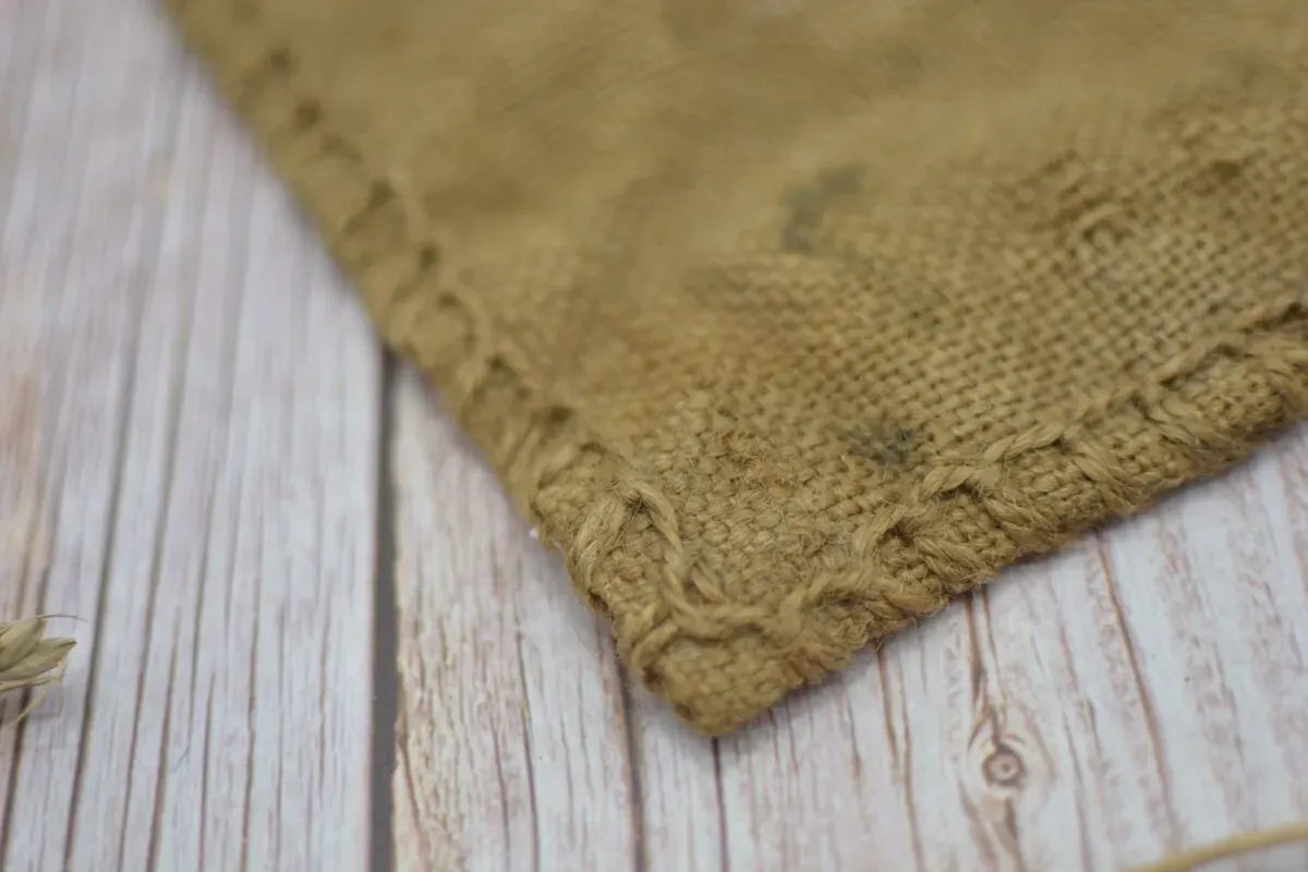 Illustration numéro 5 du produit Sac en toile de jute qui permettait au transport