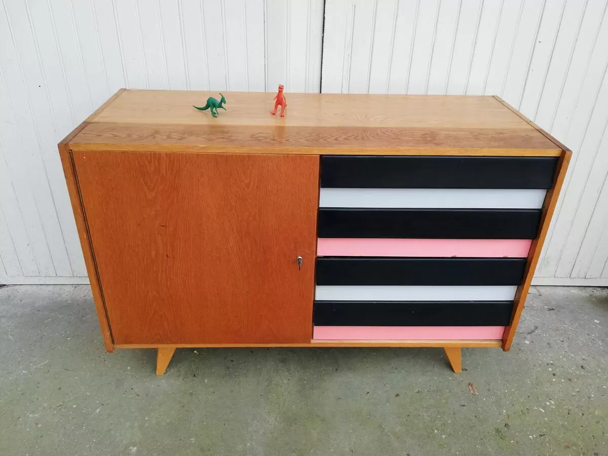 Illustration numéro 5 du produit Commode, enfilade Tchèque vintage, Jiri Jiroutek U458, 1960 style scandinave