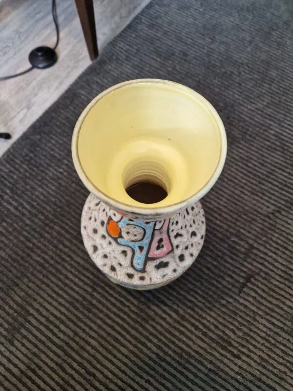 Illustration numéro 5 du produit Vase marius bessone