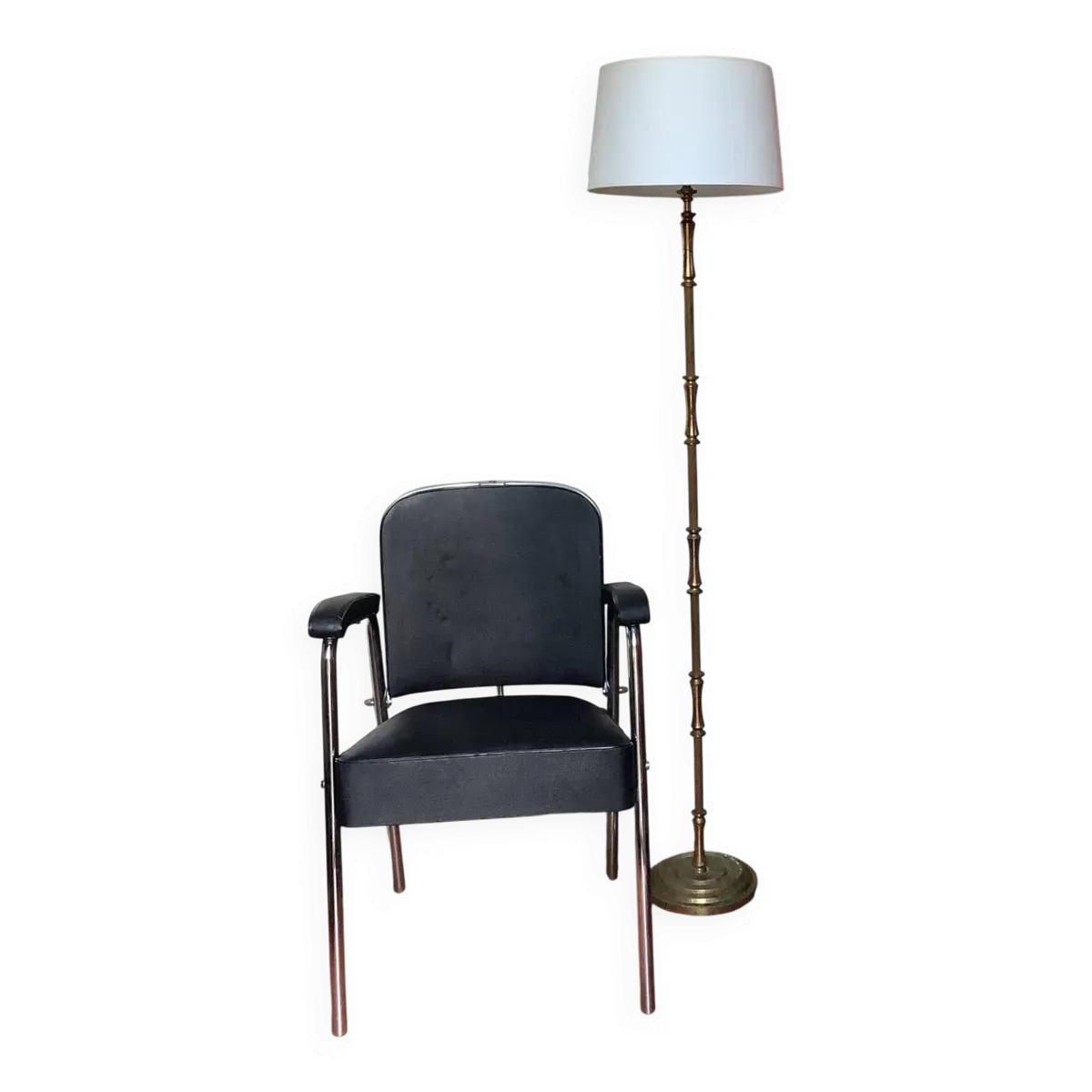 Illustration numéro 5 du produit Fauteuil de Coiffure Afoc Vintage Années 60/70 - Chrome et Simili Cuir Noir