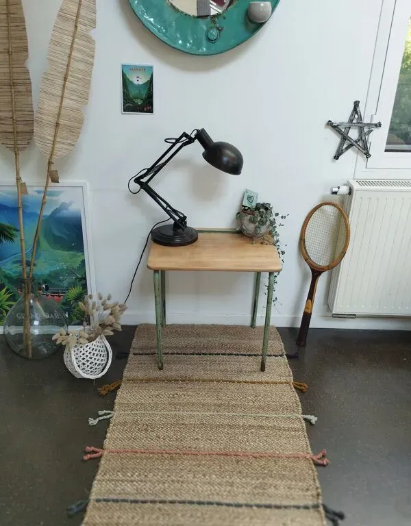 Illustration numéro 5 du produit Bureau d'Ecole Maternelle- Petit Bureau Vintage