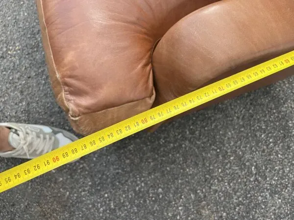 Illustration numéro 5 du produit Canapé 3 places et 2 fauteuils vintage en cuir brun