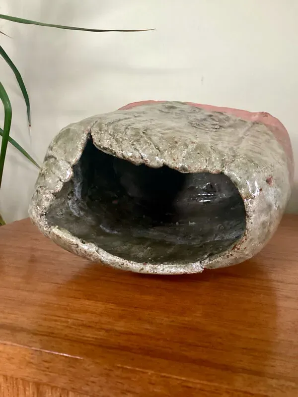 Illustration numéro 5 du produit Vase en terre cuite émaillée