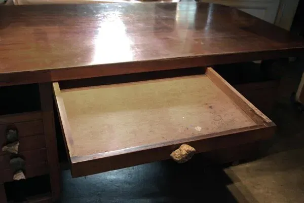 Illustration numéro 5 du produit Bureau Art Déco