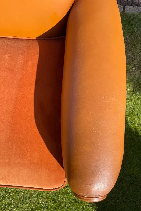 Illustration numéro 5 du produit Fauteuil club