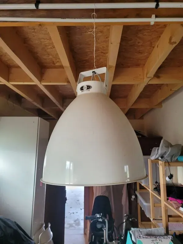 Illustration numéro 5 du produit Suspension Jielde A360 en métal blanc