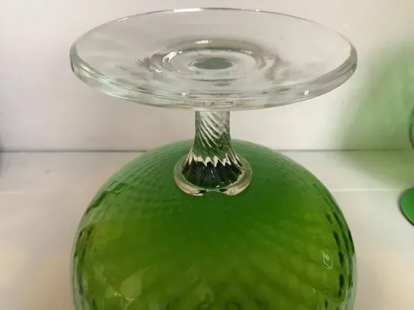 Illustration numéro 5 du produit Trio de vases verres vert Empoli Italy