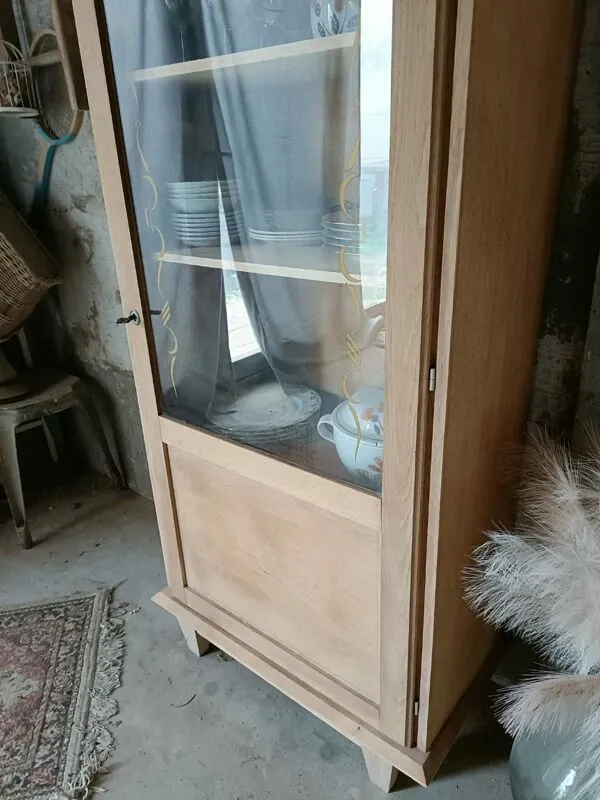 Illustration numéro 5 du produit Bonnetière vitrine