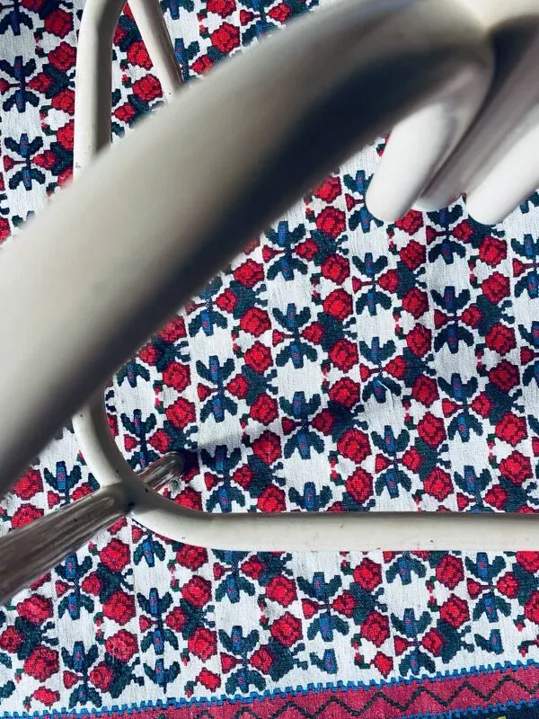 Illustration numéro 5 du produit Tabouret d’artiste