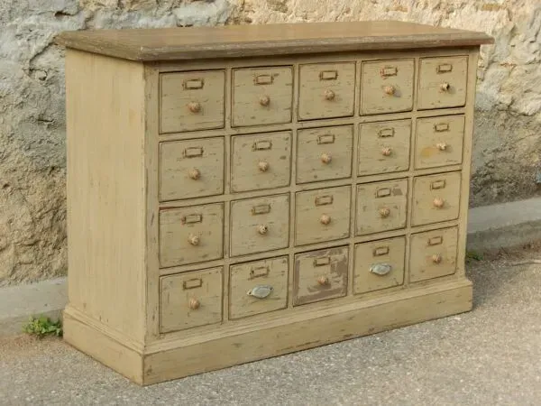 Illustration numéro 5 du produit Meuble de métier d'apothicaire en bois massif buffet chiffonnier 20 tiroirs