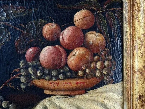 Illustration numéro 5 du produit Nature morte aux fruits XIXe siècle signée cadre bois feuille d'or