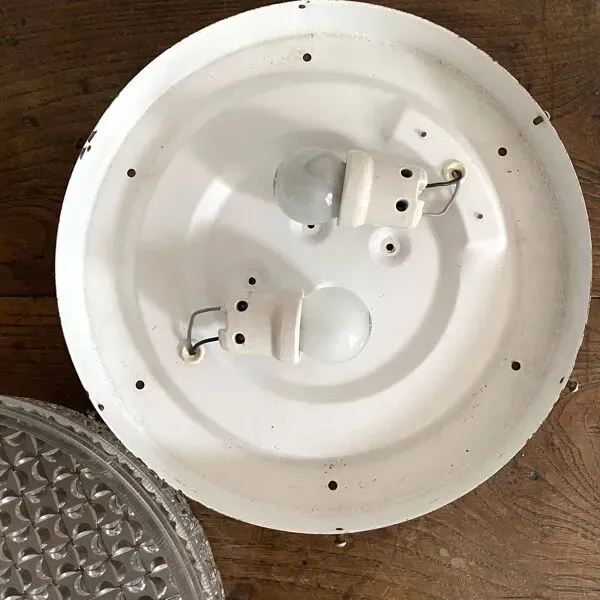 Illustration numéro 5 du produit Plafonnier rond industriel