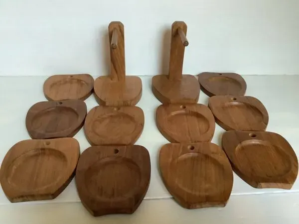 Illustration numéro 5 du produit Dix dessous de verre bois teck scandinave