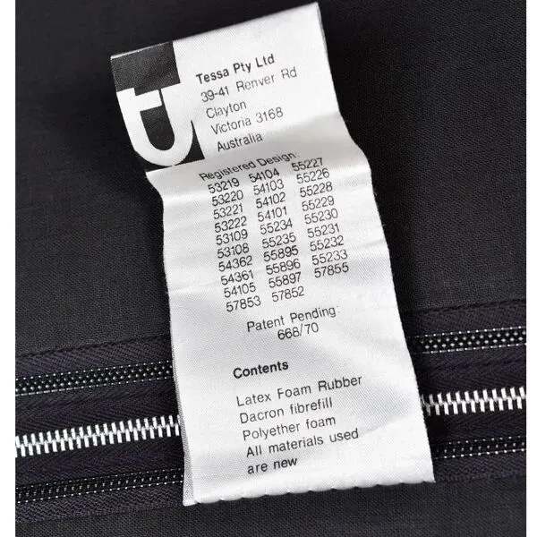 Illustration numéro 5 du produit Canapé T4 en cuir noir et teck de Fred Lowen pour Tessa, années 1970