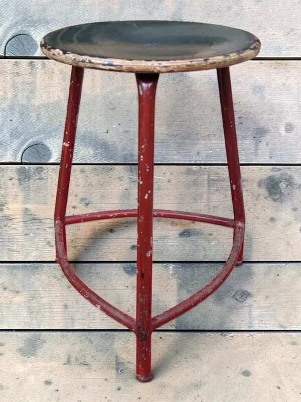 Illustration numéro 5 du produit Tabouret industriel