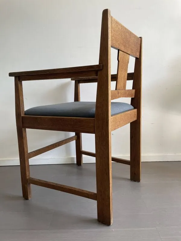 Illustration numéro 5 du produit Fauteuil de l'École d'Amsterdam néerlandaise des années 1920
