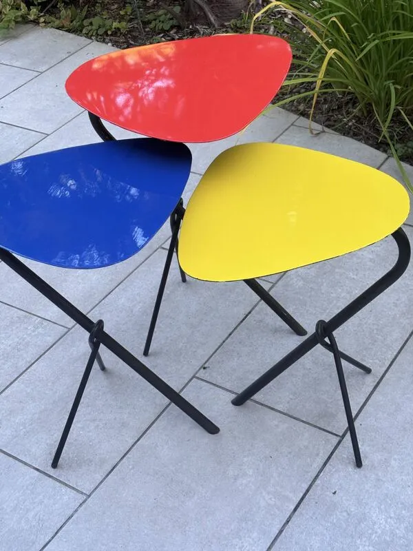 Illustration numéro 5 du produit Tables gigognes par Michel Buffet modèle “Knot” design français moderniste