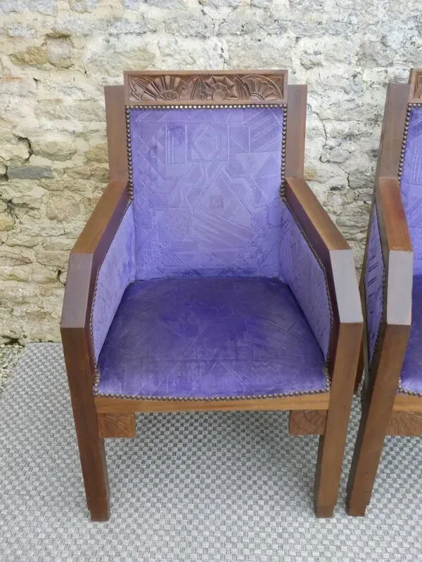 Illustration numéro 5 du produit Paire de fauteuils en chêne, Ecole d'Amsterdam, années 30