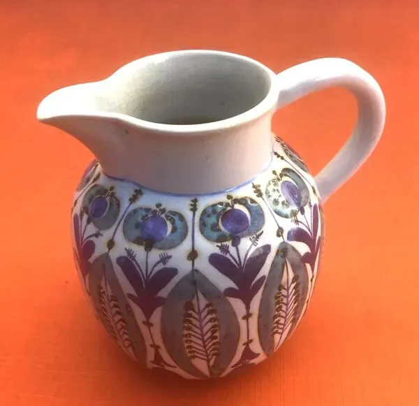 Illustration numéro 5 du produit Design Scandinave Pichet Berte Jessen Aluminia (Royal de Copenhague)