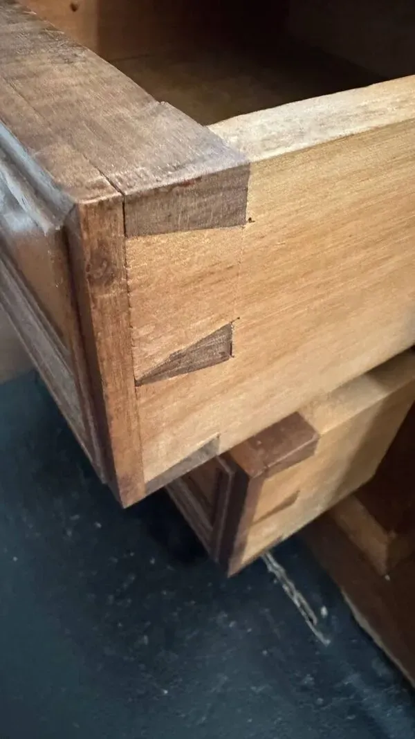 Illustration numéro 5 du produit Bureau à gradin en noyer XIX eme