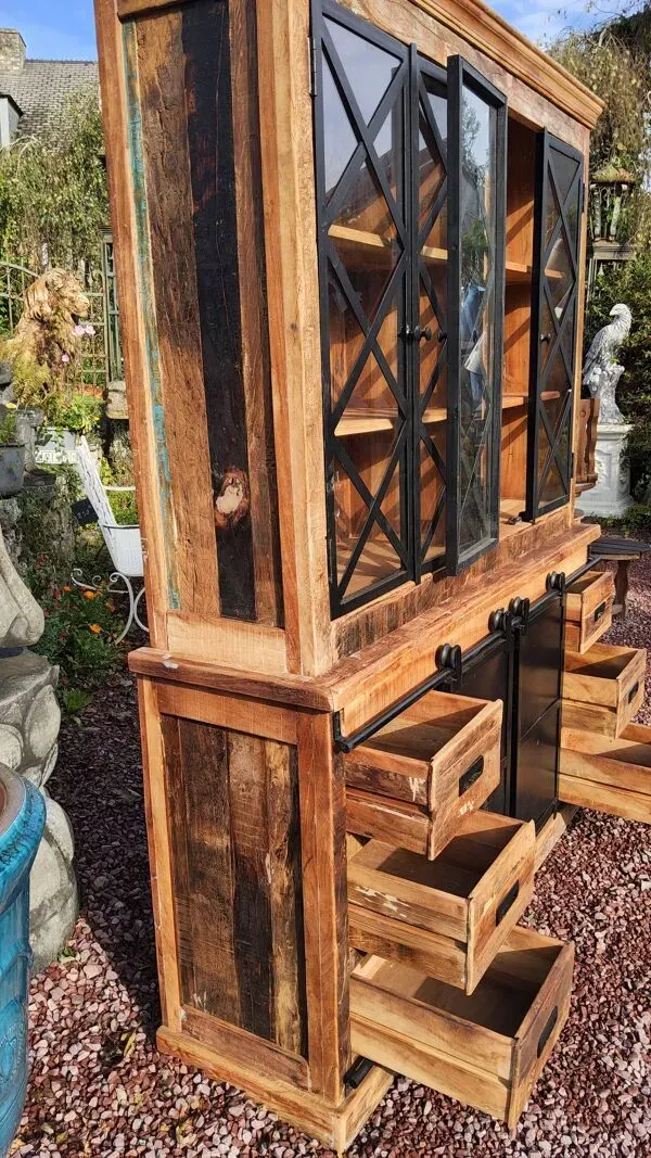 Illustration numéro 5 du produit Buffet industriel