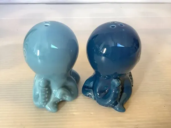 Illustration numéro 5 du produit Sel et poivre zoomorphe marine