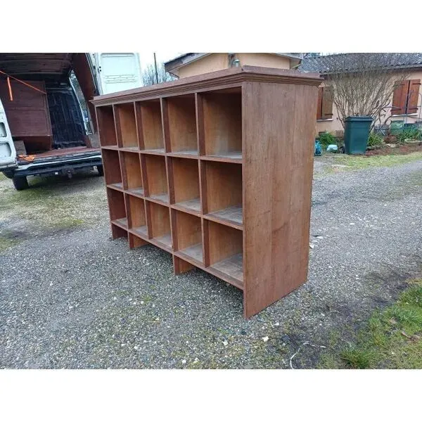 Illustration numéro 5 du produit Meuble étagère de magasin en chêne des années 30