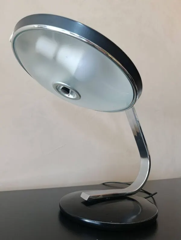 Illustration numéro 5 du produit FASE 520C – Lampe design vintage espagnole – Années 70 – Noir & chrome