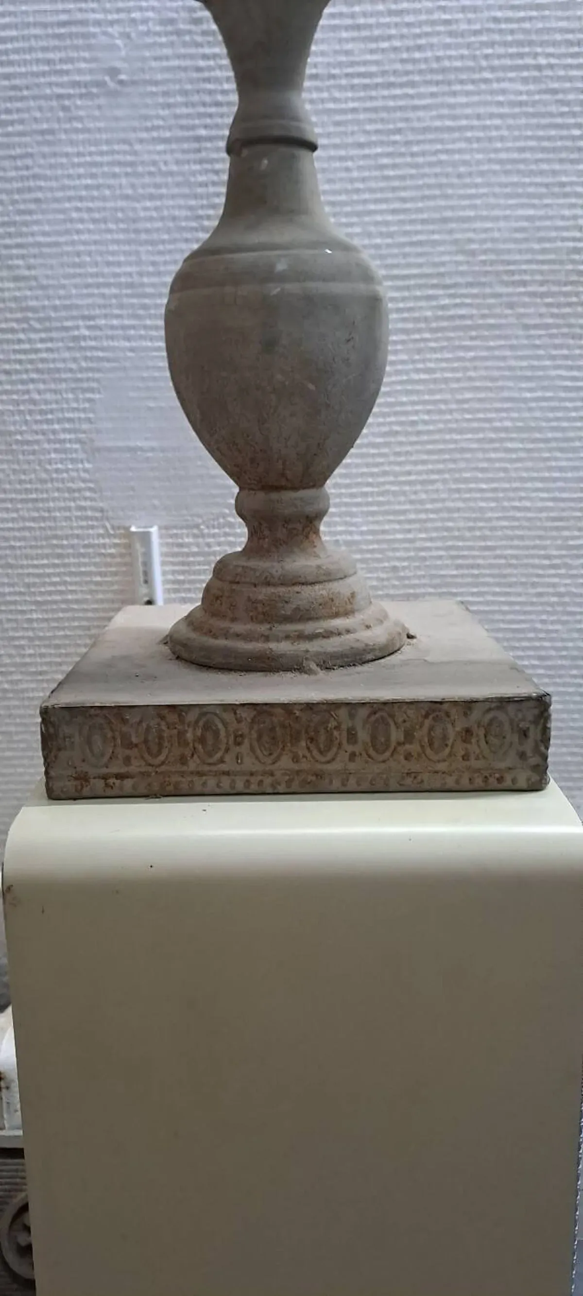 Illustration numéro 5 du produit Bougeoir néo rustique en tôle