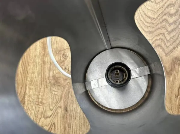 Illustration numéro 5 du produit Paire de lampes Space Age UFO en acier chromé