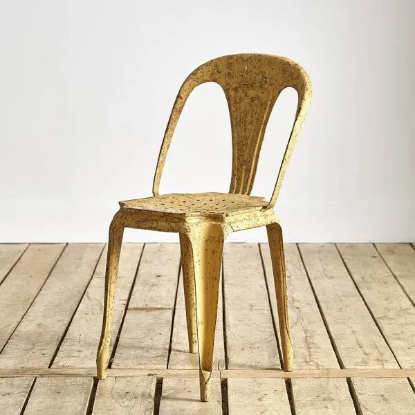 Illustration numéro 5 du produit Chaise multipl