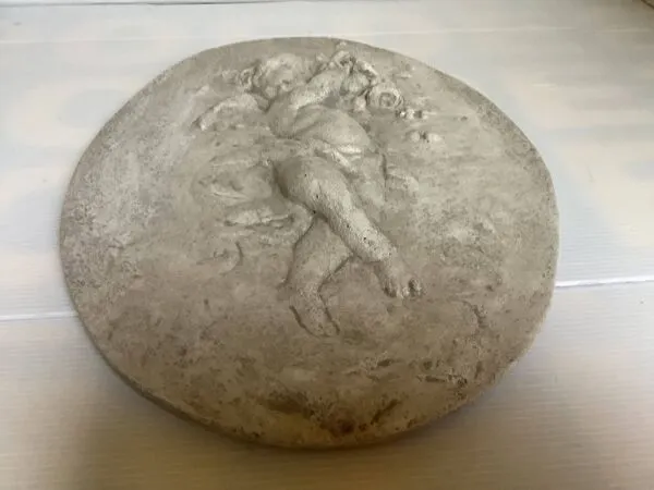 Illustration numéro 5 du produit Bas relief ange chérubin