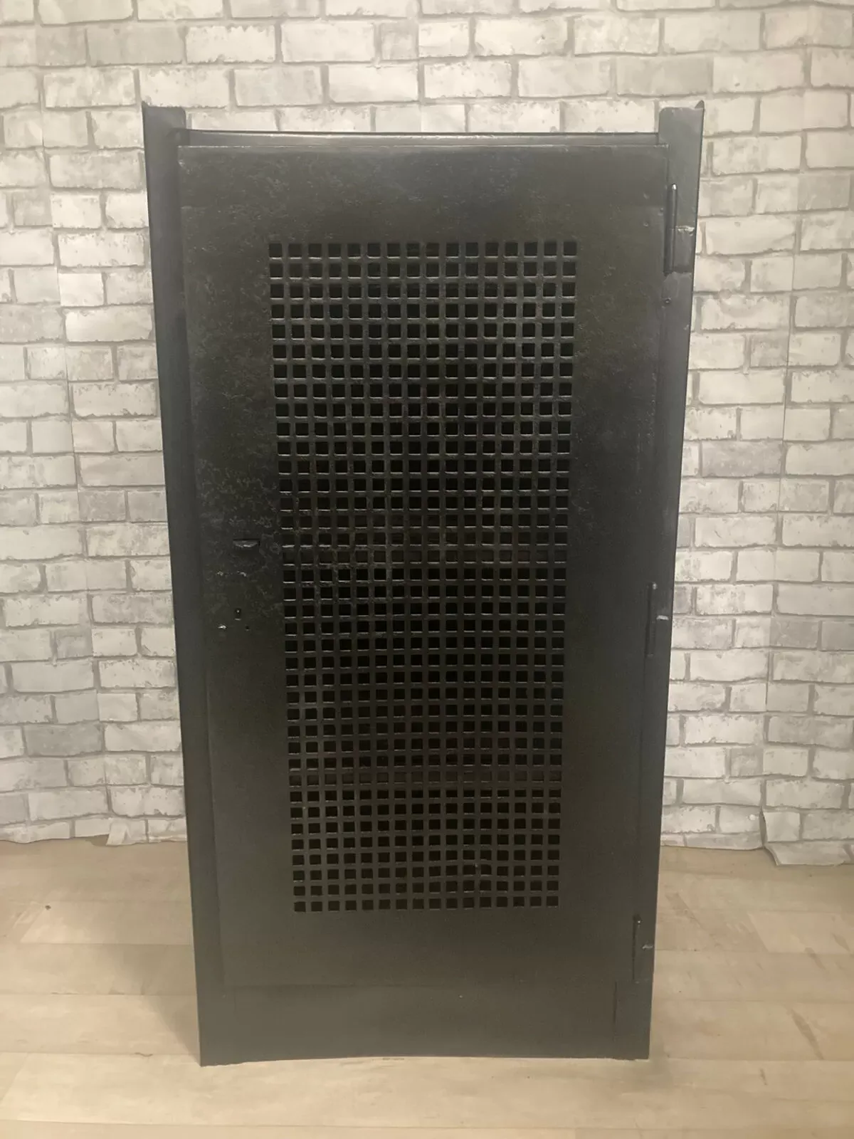 Illustration numéro 5 du produit Meuble d’atelier