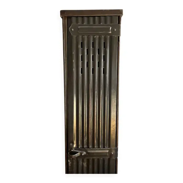 Illustration numéro 5 du produit Ancien vestiaire Strafor 1 porte vintage industriel