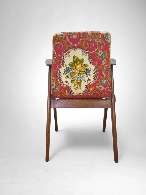 Illustration numéro 5 du produit Fauteuil scandinave vintage