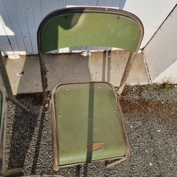 Illustration numéro 5 du produit Chaises Tolix, 1930/50