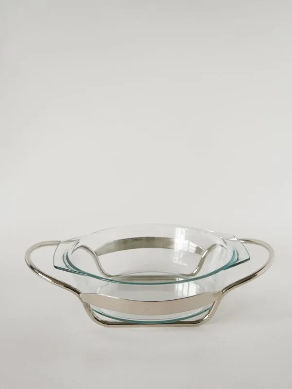 Illustration numéro 5 du produit Grand saladier en verre et métal argenté, 1950
