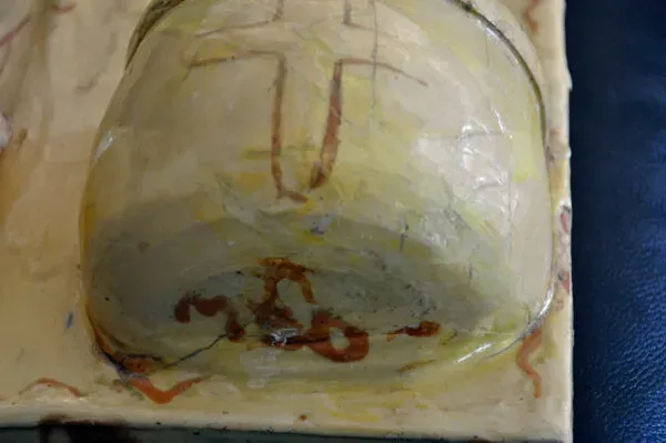 Illustration numéro 5 du produit Bénitier en terre cuite émaillée signé MSD Anne Dangar Moly-Sabata