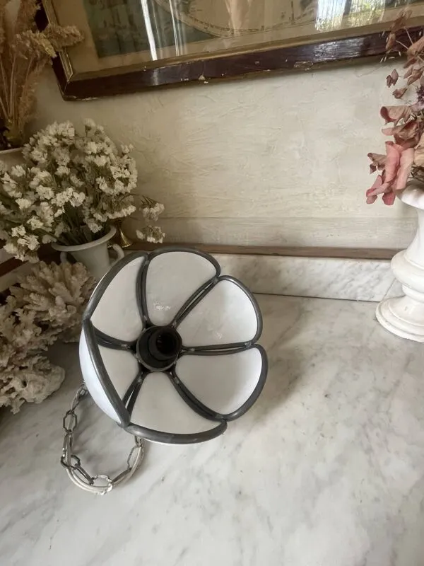 Illustration numéro 5 du produit Suspension vintage style Tiffany