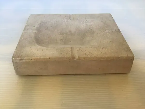 Illustration numéro 5 du produit Vide poche cendrier en pierre