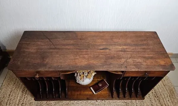 Illustration numéro 5 du produit Meuble de métier trieur de table vintage