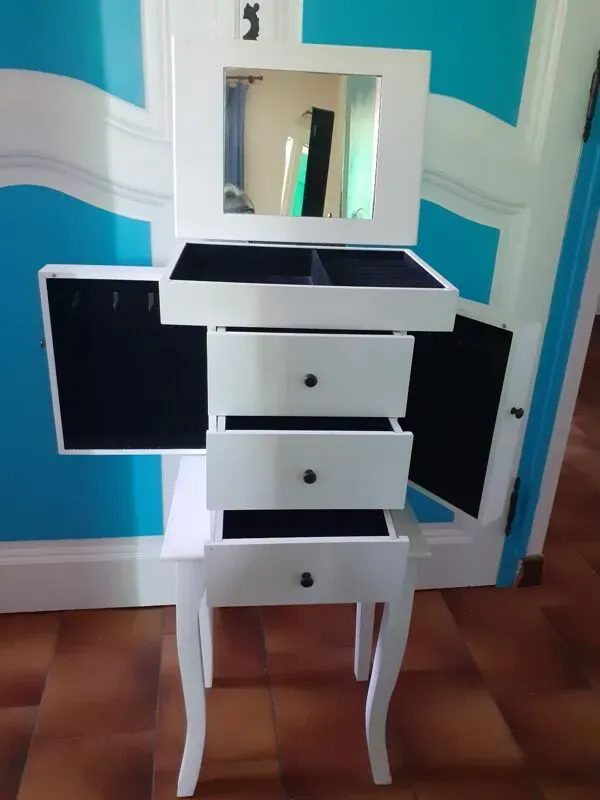 Illustration numéro 5 du produit Coiffeuse