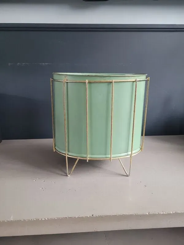 Illustration numéro 5 du produit Cache-pot porte-plante vintage